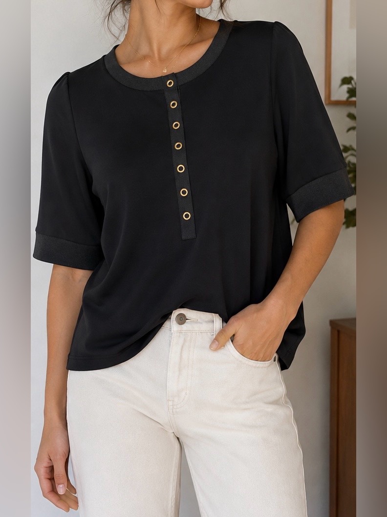 Nic+Zoe Black Mixed Media Henley Top Size M Sample Fall 2026